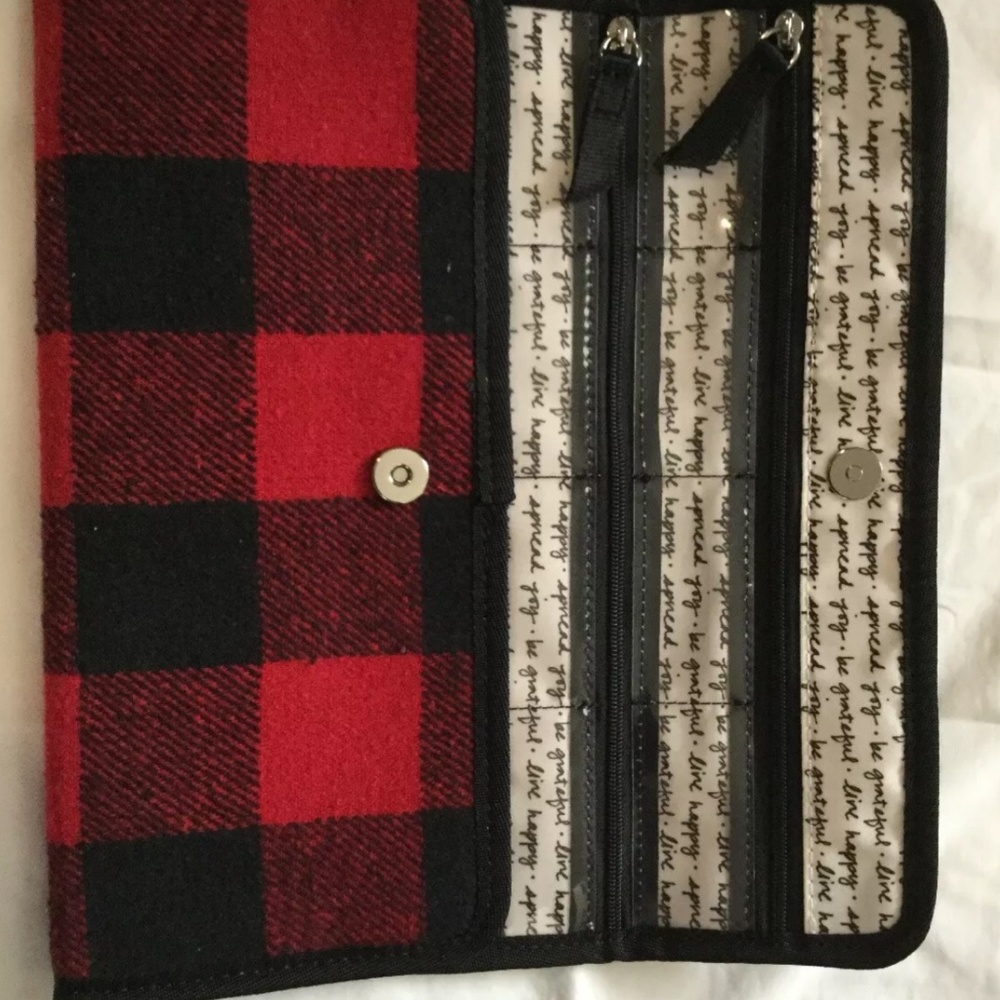 Keep Collective Jewelry roll